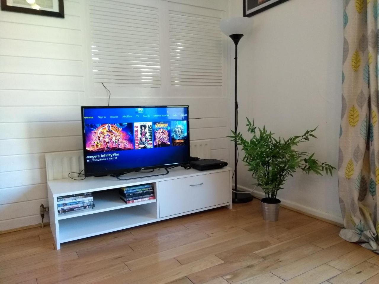Very Central Location- Free Parking - 2 Bedrooms Belfast Ngoại thất bức ảnh
