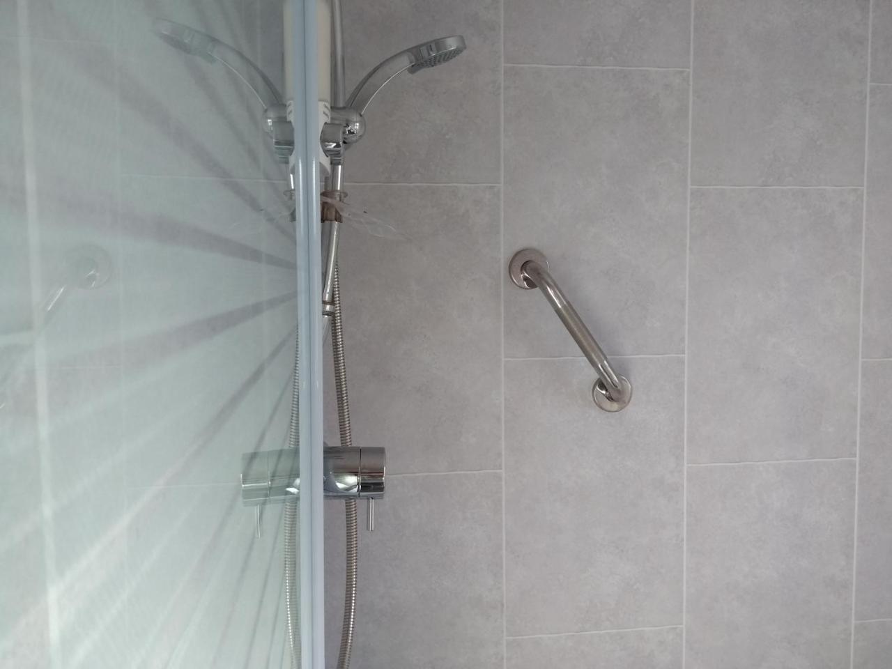 Very Central Location- Free Parking - 2 Bedrooms Belfast Ngoại thất bức ảnh