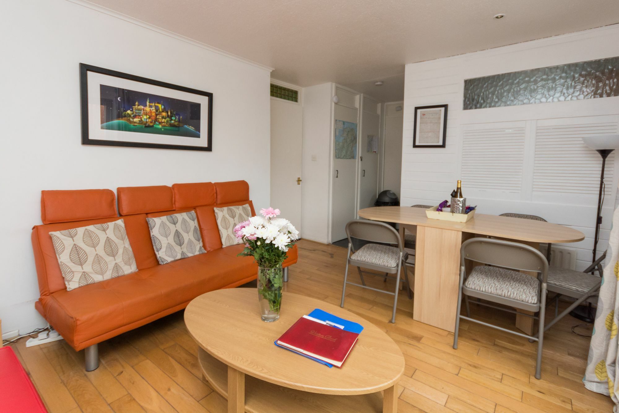 Very Central Location- Free Parking - 2 Bedrooms Belfast Ngoại thất bức ảnh