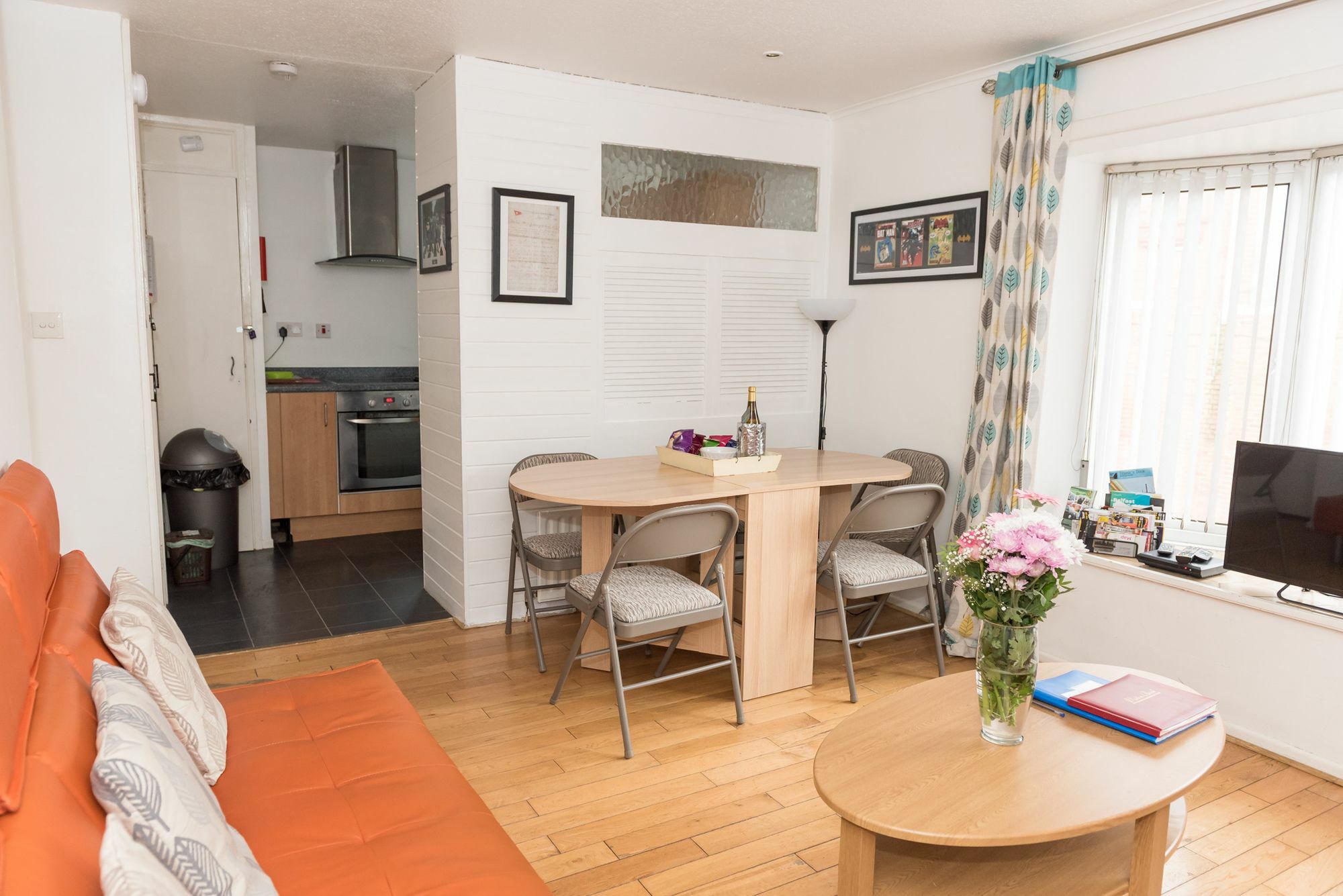 Very Central Location- Free Parking - 2 Bedrooms Belfast Ngoại thất bức ảnh
