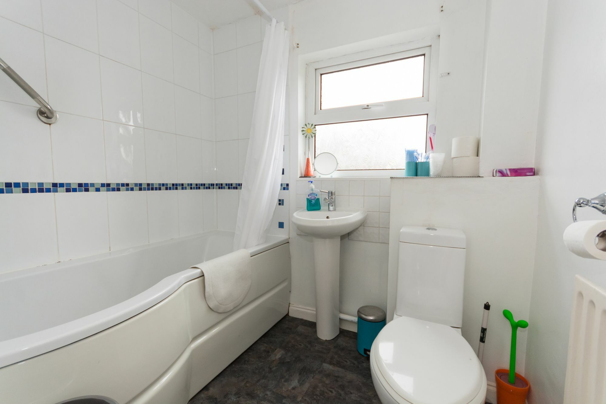 Very Central Location- Free Parking - 2 Bedrooms Belfast Ngoại thất bức ảnh